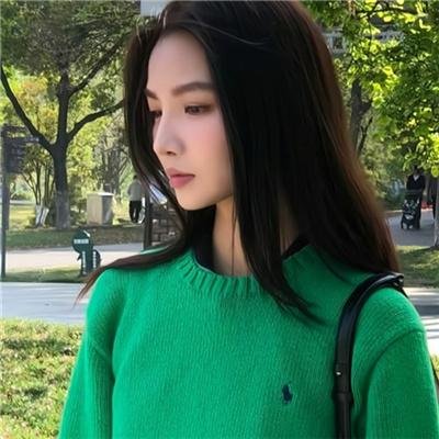 雏燕鸣春